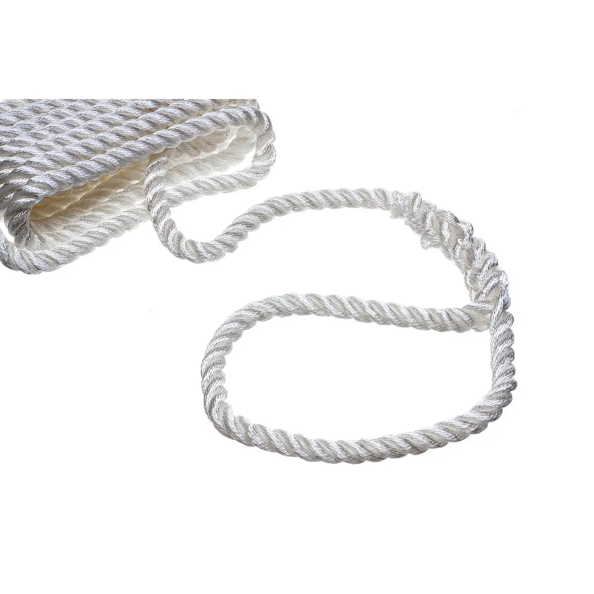 Seachoice 42591 3-Strand Twisted Nylon Dock Line, 5/8" X 20', White 2