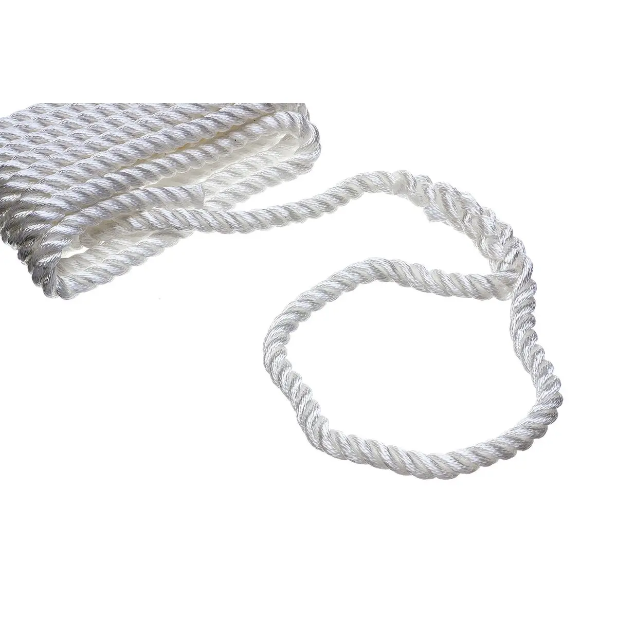 Seachoice 42601 3-Strand Twisted Nylon Dock Line, 5/8" X 25', White 1