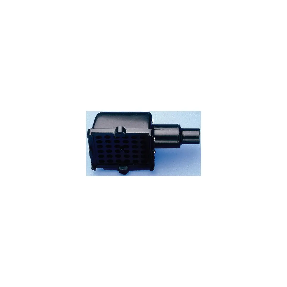 Whale Sb4222 Side Strainer With Non-Return 1