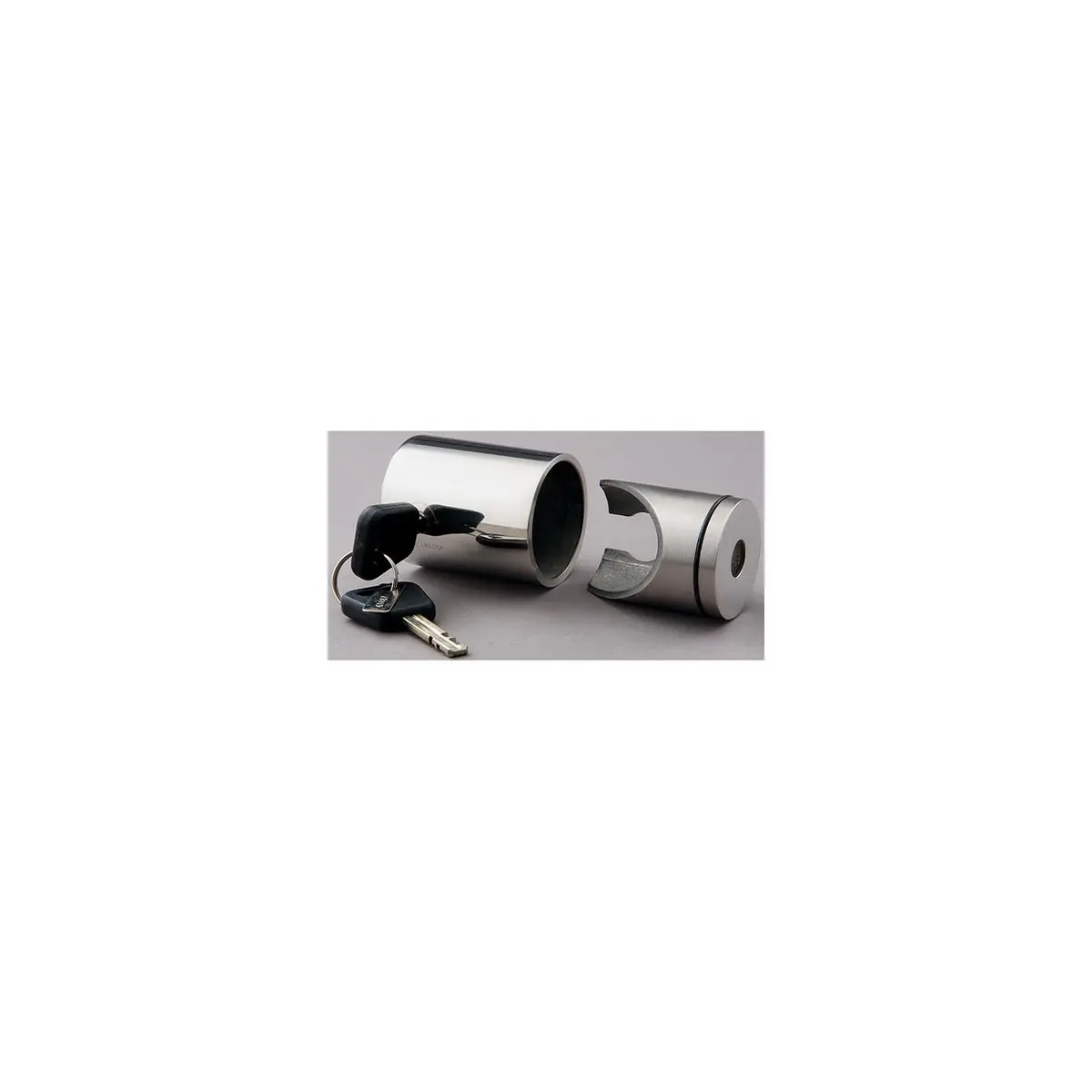 Panther Products 758101 Panther Ss High Security Outboard Motor Lock 1