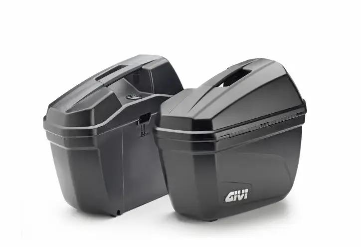 Givi E22n Hard Panniers 1