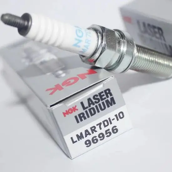 Ngk Laser Iridium Spark Plug Lmar7di-10 1